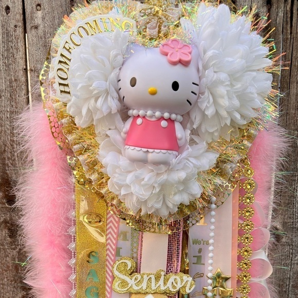 Corsage Mum NEW Custom for bridal shower or  any special event - Picture 11 of 17